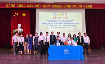 Quang cảnh Lễ ký kết Biên bản ghi nhớ hợp tác giữa Trường Đại học An Giang và Đoàn Luật sư tỉnh An Giang